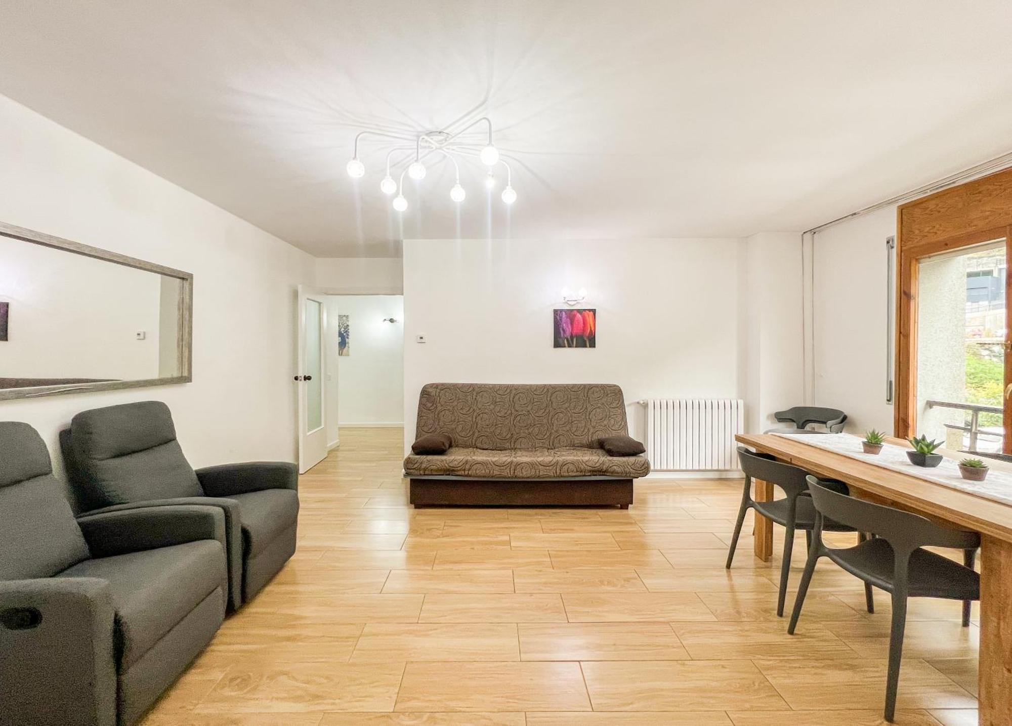 Apartamento Reformado Central Park En El Centro De Andorra Les Escaldes エクステリア 写真